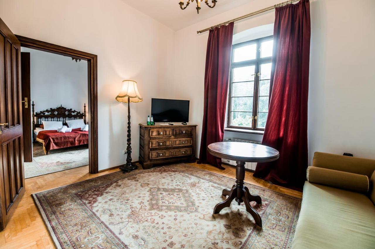 Bed & Breakfast Zamek *